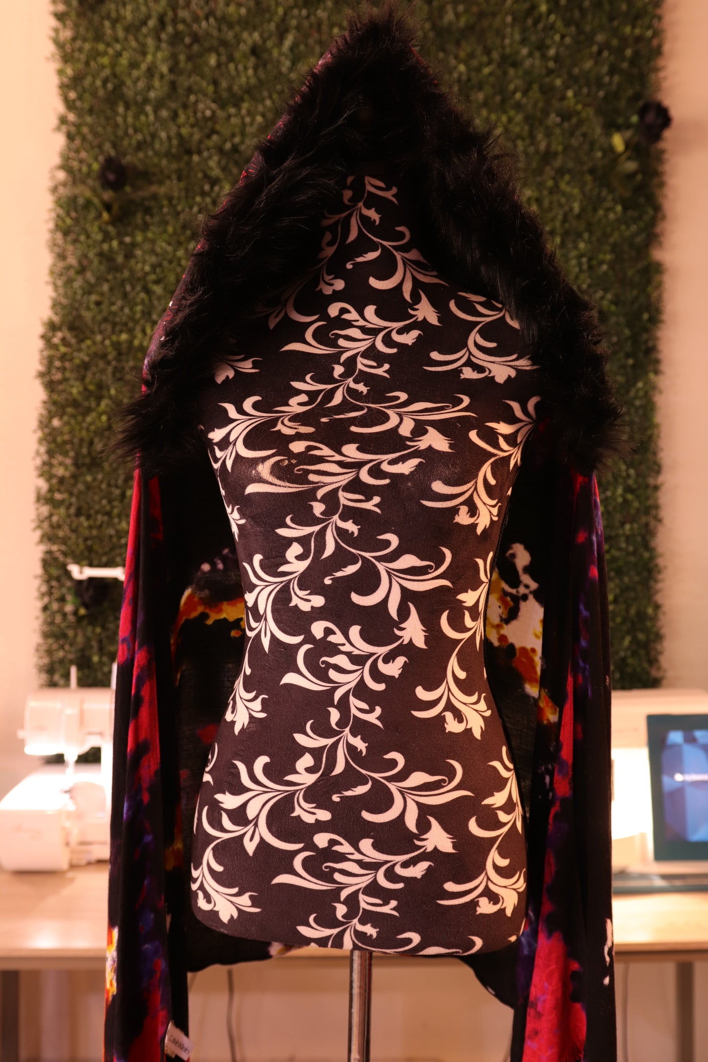 Dark Floral Calvin Klein