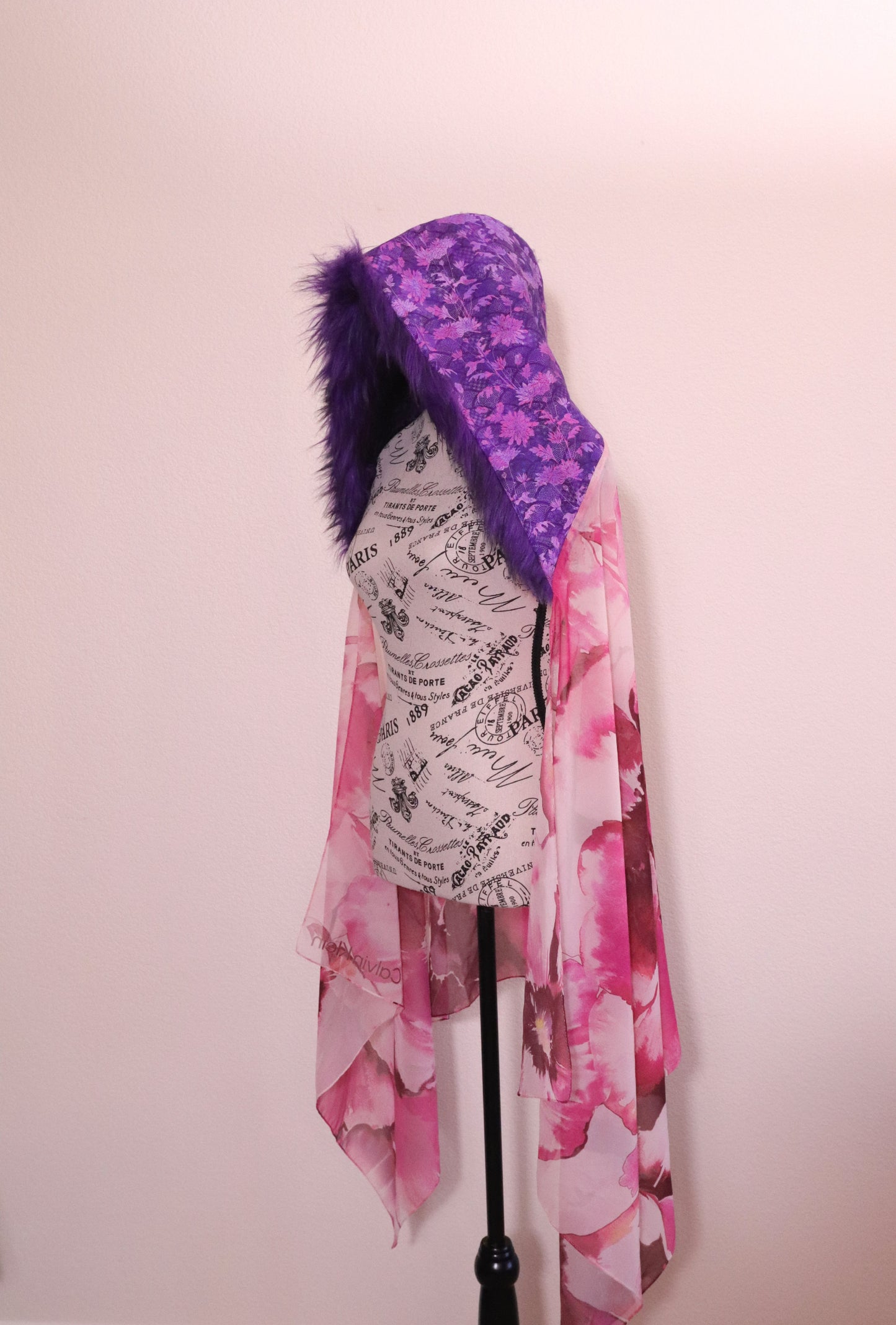 Floral Violet Calvin Klein 1-of-1